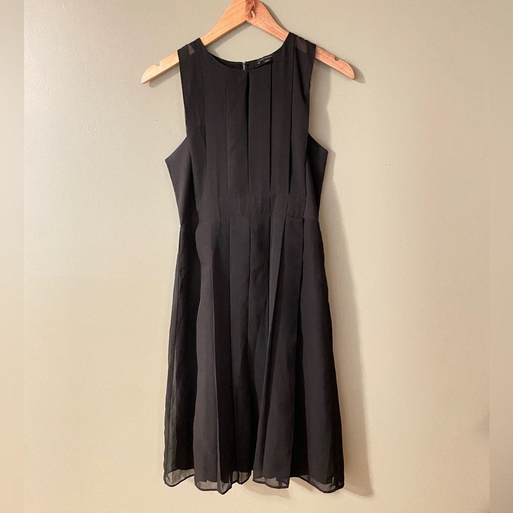 Ann Taylor Black Sleeveless Pleated Cocktail Dress 0
